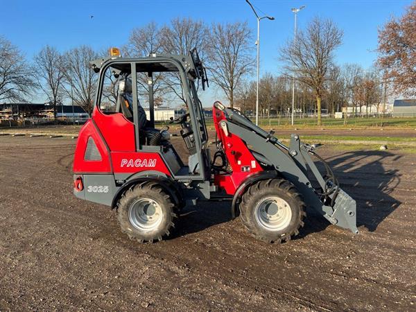 Grote foto pacam kniklader minishovel vanaf 21500 euro agrarisch shovels