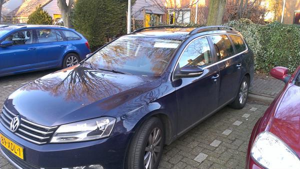 Grote foto volkswagen passat station goed onderhouden auto volkswagen