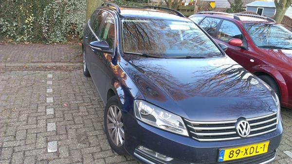 Grote foto volkswagen passat station goed onderhouden auto volkswagen