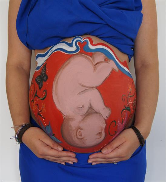 Grote foto zwanger bellypaint buikschildering bij je thuis diversen overige diversen