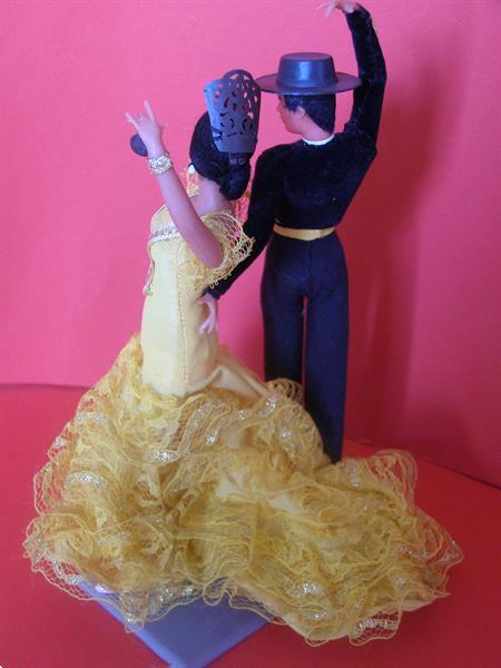 Grote foto marin chiclana flamenco is yellow and black verzamelen poppen