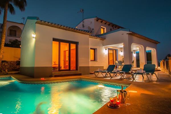 Grote foto villa met zeezicht in calpe costa blanca huizen en kamers bestaand europa