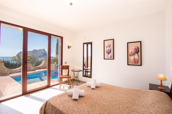 Grote foto villa met zeezicht in calpe costa blanca huizen en kamers bestaand europa