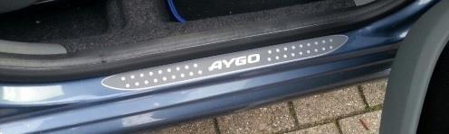Grote foto instaplijstset toyota aygo 5drs luxe auto onderdelen overige auto onderdelen
