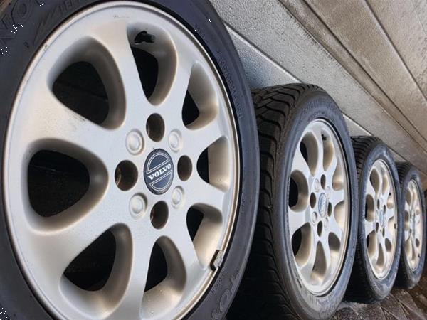 Grote foto 15 inch 4x114 3 originele volvo v40 s40 velgen 8mm auto onderdelen banden en velgen