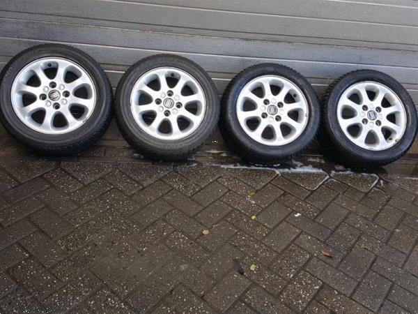 Grote foto 15 inch 4x114 3 originele volvo v40 s40 velgen 8mm auto onderdelen banden en velgen