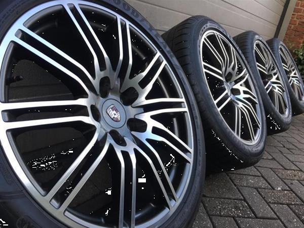 Grote foto nieuwe 21 inch porsche cayenne turbo s velgen band auto onderdelen banden en velgen