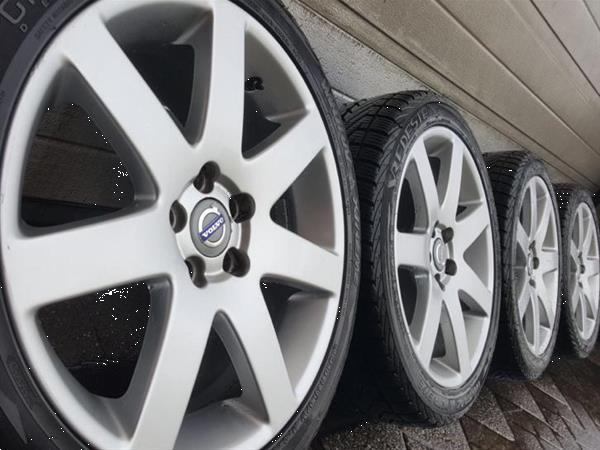 Grote foto 18 volvo velgen winterbanden v70 s80 v60 hybrid auto onderdelen banden en velgen