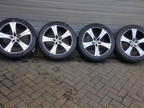 Grote foto 20 jeep cherokee wrangler chrysler 300c velgen auto onderdelen banden en velgen