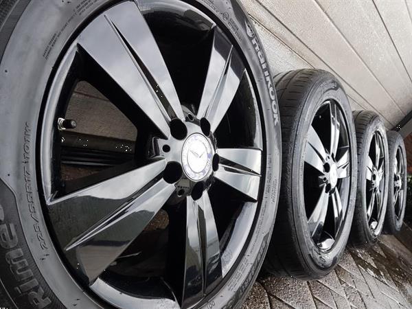 Grote foto 17 inch orig mercedes vito viano velgen sensoren auto onderdelen banden en velgen