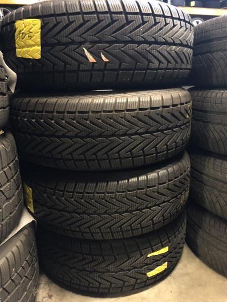 Grote foto 16 inch originele volvo xc70 velgen winterbanden auto onderdelen banden en velgen