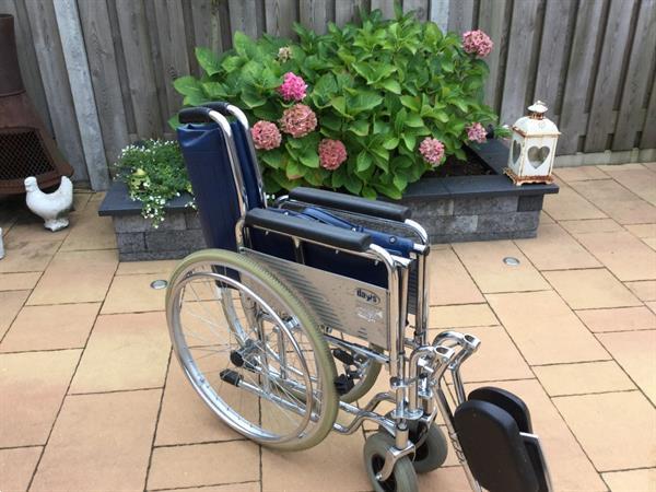 Grote foto vouwbare rolstoel met verstelbare beensteunen beauty en gezondheid rolstoelen