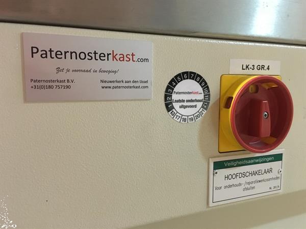 Grote foto gebruikte paternosterkast diversen overige diversen