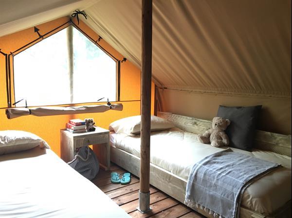 Grote foto luxe safaritenten met badkamer op kleine campings vakantie campings