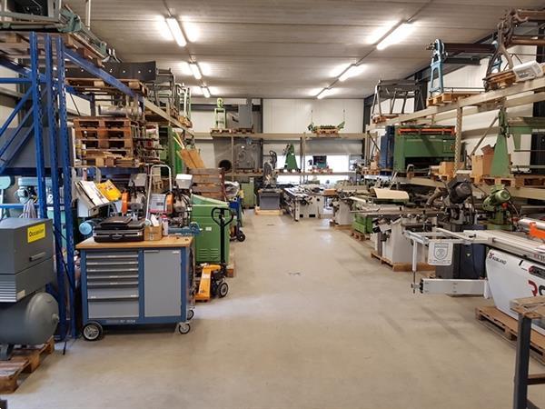 Grote foto zinkstraat voor loodgieter installateur slagschaar evt met zetbank en kraalmachine jorg doe het zelf en verbouw gereedschappen en machines