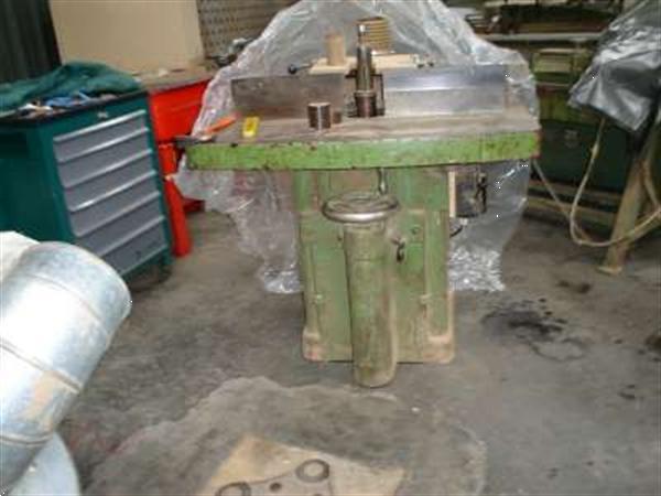 Grote foto philips freesmachine doe het zelf en verbouw ijzerwaren en bevestigingsmiddelen