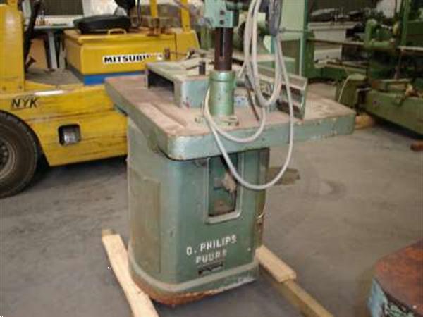 Grote foto philips freesmachine doe het zelf en verbouw ijzerwaren en bevestigingsmiddelen