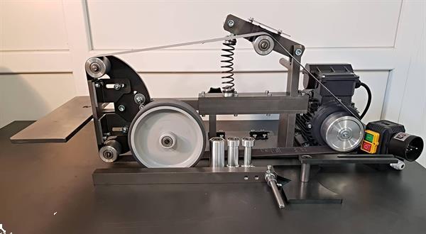 Grote foto bandschuurmachine slijpmachine batko 3000xl doe het zelf en verbouw gereedschappen en machines