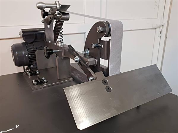 Grote foto bandschuurmachine slijpmachine batko 3000xl doe het zelf en verbouw gereedschappen en machines