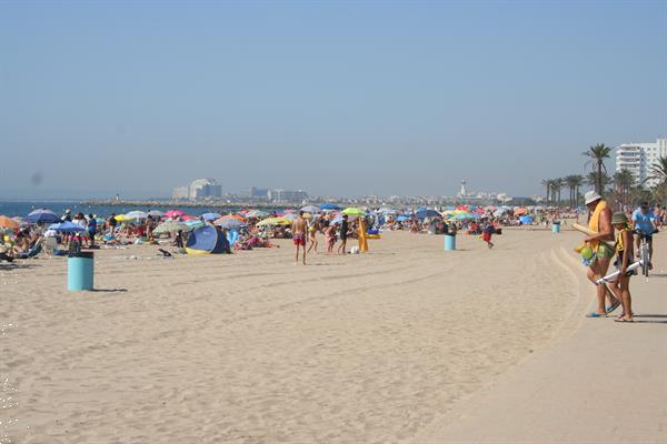 Grote foto spanje verblijf vr. 6 personen met zwembad vakantie spanje