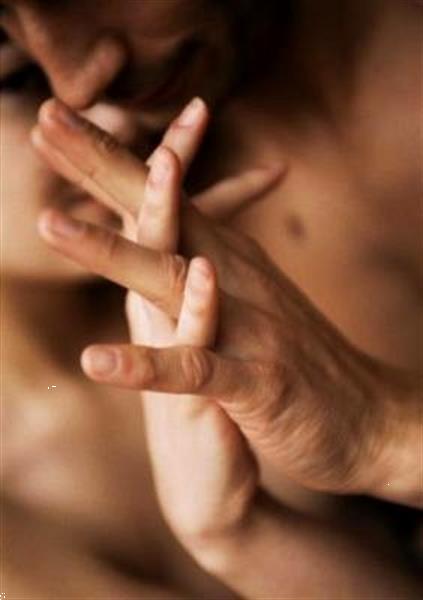 Grote foto gelukkig getrouwd ongelukkig in bed... erotiek man zoekt vrouwelijke sekspartner