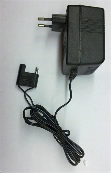 Grote foto 12v ac dc adapter accu jeep a26 a30 oud model fietsen en brommers algemeen