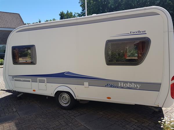 Grote foto hobby 455uf compleet met mover en nieuwe voortent caravans en kamperen caravans