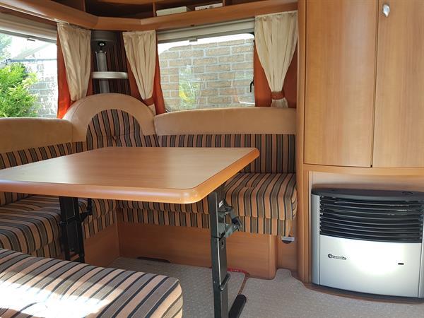 Grote foto hobby 455uf compleet met mover en nieuwe voortent caravans en kamperen caravans