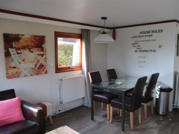 Grote foto vakantiewoning direct te huur op grens friesland groningen. vakantie campings