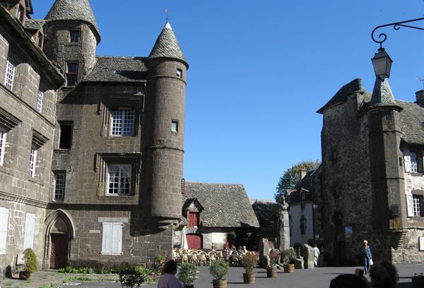 Grote foto kleine camping aan groot meer cantal auvergne vakantie frankrijk