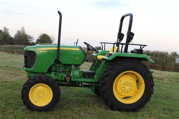 Grote foto john deere 5045d 4wd agrarisch tractoren