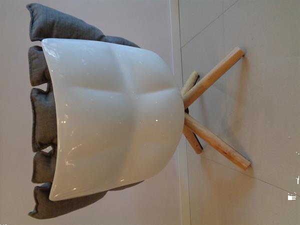 Grote foto husk chair design draaibare stoel fauteuil stof huis en inrichting fauteuils