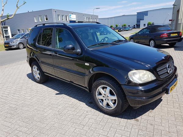 Grote foto mercedes ml 270cdi auto mercedes