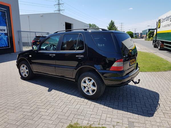 Grote foto mercedes ml 270cdi auto mercedes