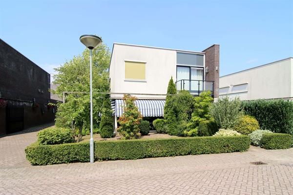 Grote foto hof bruheze 402 in helmond bedrijfsruimte verkocht onder v huizen en kamers bedrijfspanden