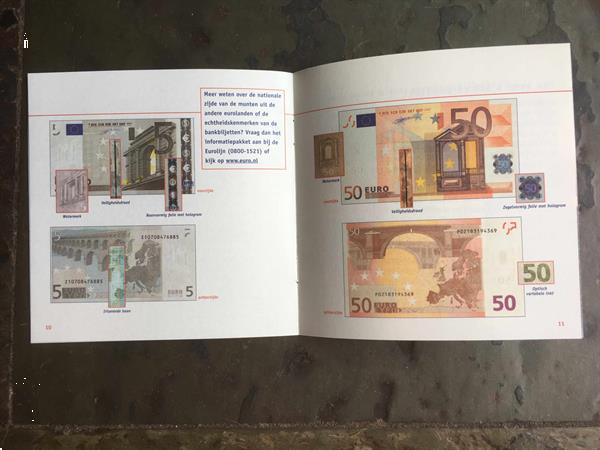 Grote foto de euro komt eraan 2 set postzegels en munten euromunten