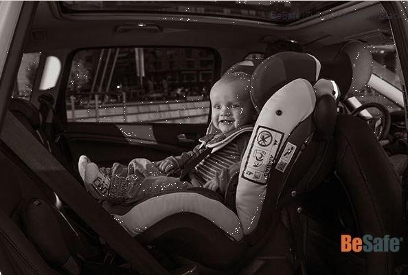 Grote foto izi plus autostoel groep 0 1 black cab kinderen en baby autostoeltjes