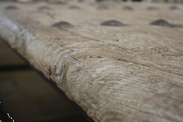 Grote foto unieke salontafel oude deur met ijzeren onderstel huis en inrichting eettafels