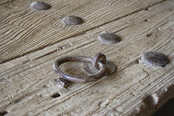 Grote foto unieke salontafel oude deur met ijzeren onderstel huis en inrichting eettafels