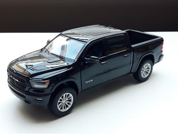 Grote foto modelauto dodge ram crew cab laramie 2019 1 24 hobby en vrije tijd 1 24