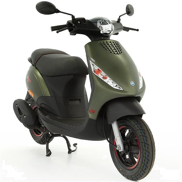 Piaggio ZIP 50 S (Mat Groen) Bij Central Scooters Kopen €229 Kopen |  Scooters
