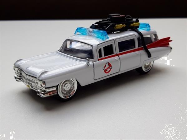 Grote foto modelauto cadillac ghostbuster ecto1 jadatoys 1 32 verzamelen auto en modelauto