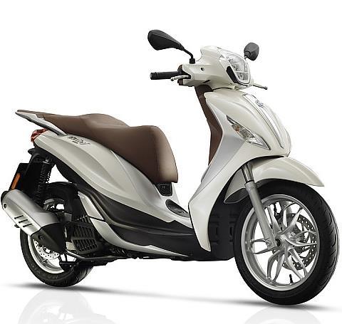 Grote foto piaggio medley 125 bianco luna bij central scooters kopen fietsen en brommers scooters