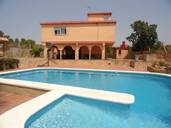 Grote foto 6406 montserrat valencia spanje huizen en kamers bestaand europa