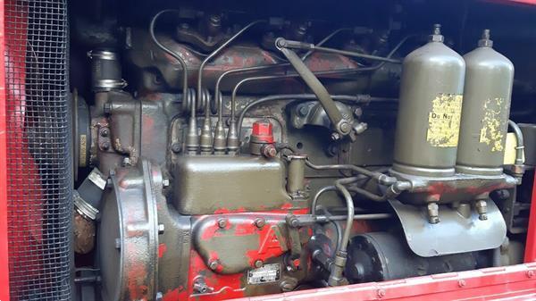 Grote foto farmall diesel fc235 diesel wd9 agrarisch tractoren oldtimers