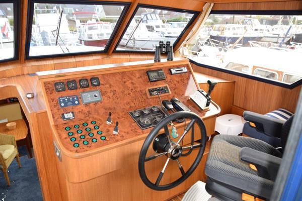 Grote foto motorkruiser van der heijden 1350 elegance bj 2003 watersport en boten motorboten en jachten