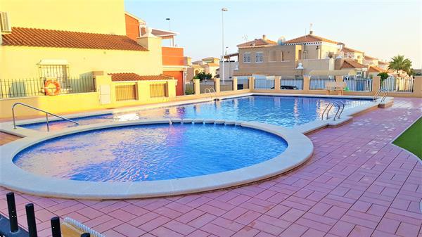 Grote foto bungalow 2 slaapkamer aguas nuevas torrevieja huizen en kamers bestaand europa