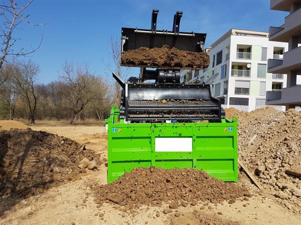 Grote foto gemakbak zeefinstalatie doe het zelf en verbouw afvalverwerking