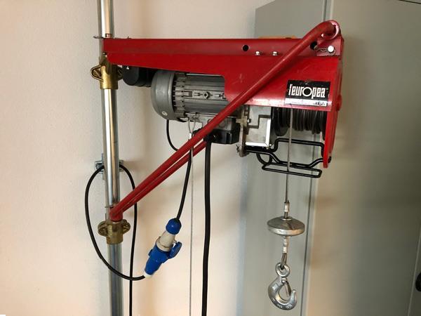 Grote foto steigerlier leuropea he200 200 kg showroommodel doe het zelf en verbouw gereedschappen en machines