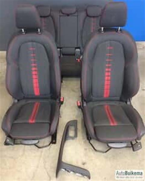 Grote foto originele bmw x1 en x2 sport stoelen en bank voor f39 en f48 auto onderdelen overige auto onderdelen